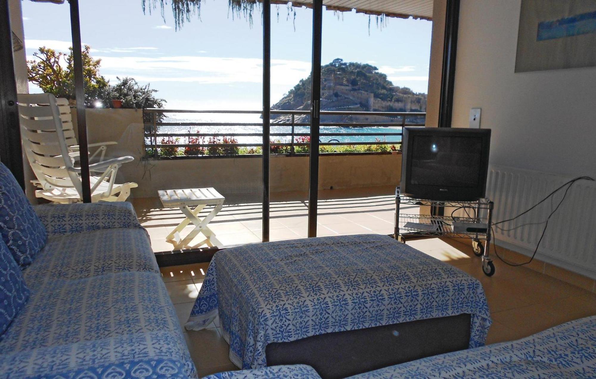 Stunning Apartment In Tossa De Mar With Wifi Eksteriør billede
